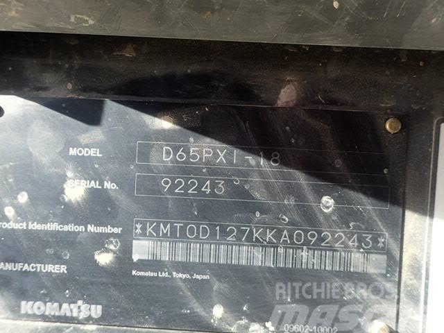 Komatsu D65PXi-18 Buldozere pe senile