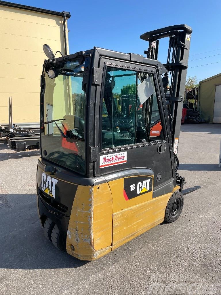 CAT EP18CPNT Stivuitor electric