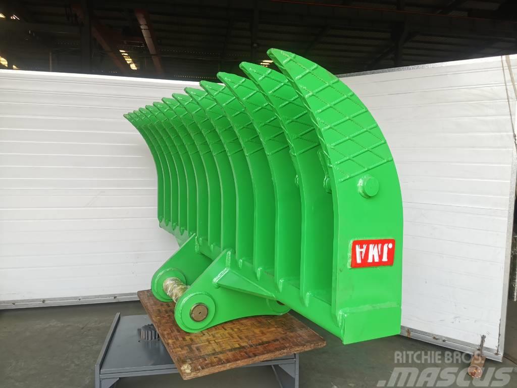 JM Attachments LandClearance Rake 87" for Daewoo S300,DX300 Alte componente