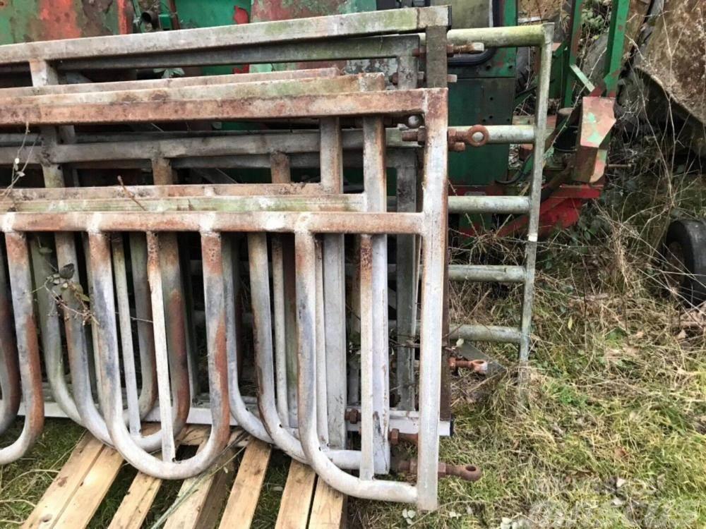  Cattle feed barriers 14 ft 6 Utilaje si accesorii folosite la cresterea animalelor