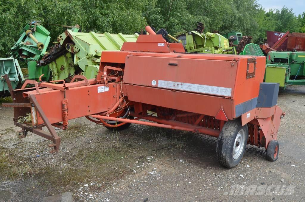 Deutz-Fahr HD490 Square balers