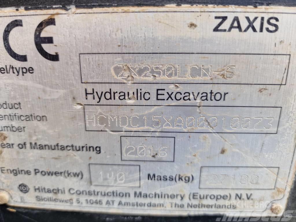 Hitachi ZX 250 LC N-5 Excavatoare pe senile