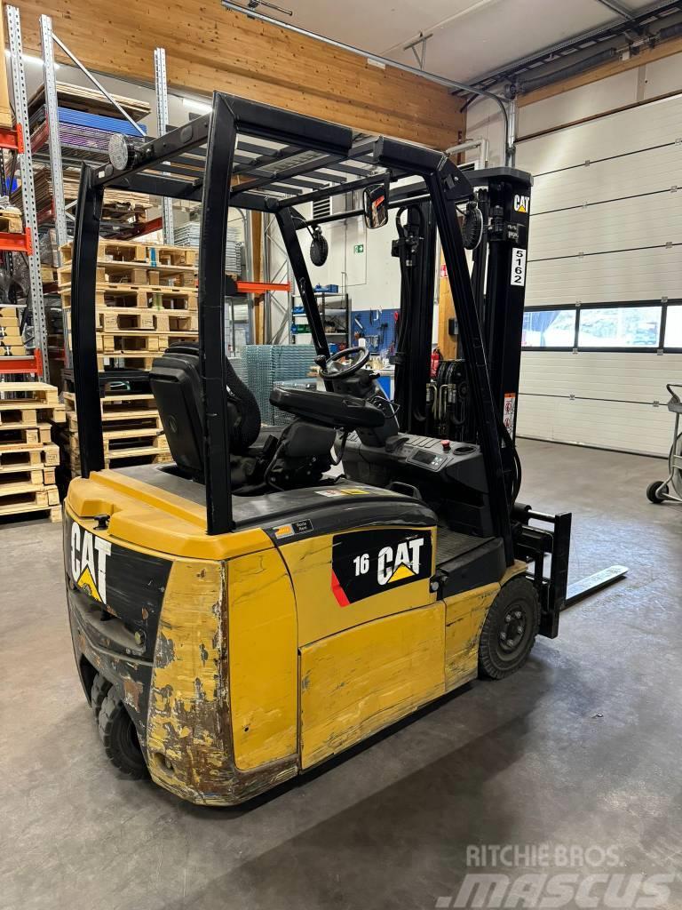 CAT EP16CPNT Stivuitor electric