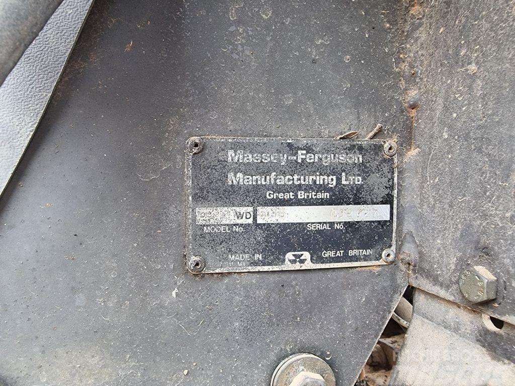 Massey Ferguson 399 - 4x4 Tractoare