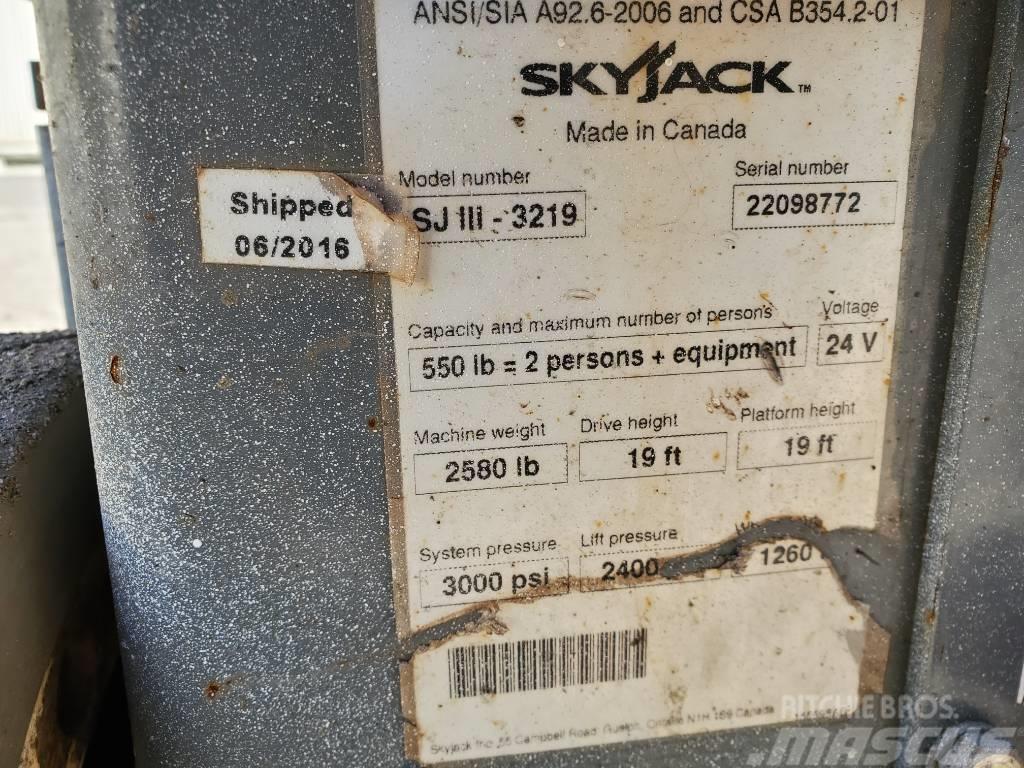 SkyJack SJ III 3219 Platforme foarfeca
