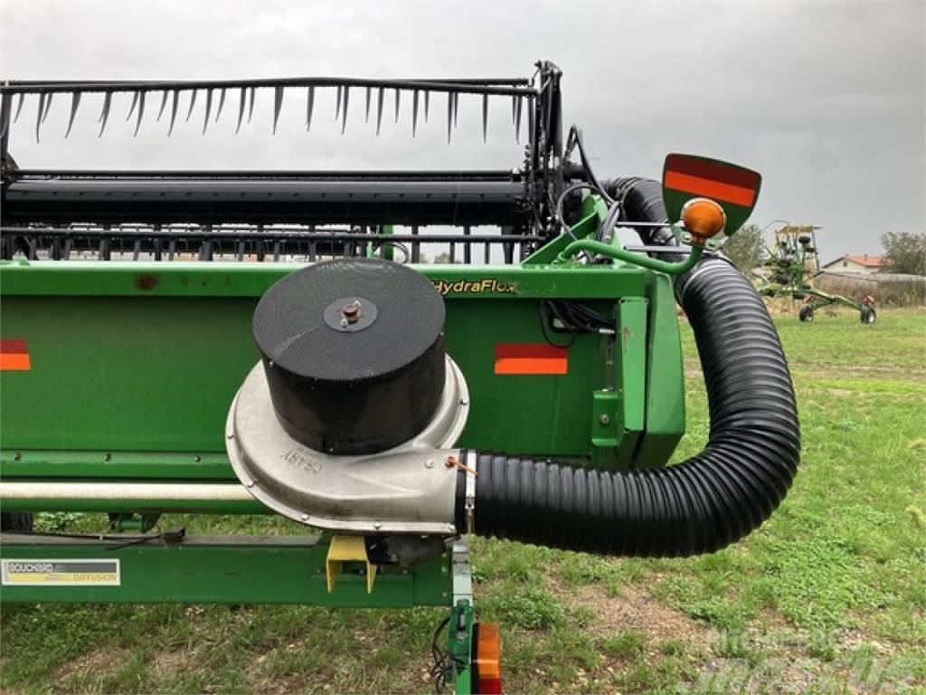 John Deere 635F Accesorii combine agricole