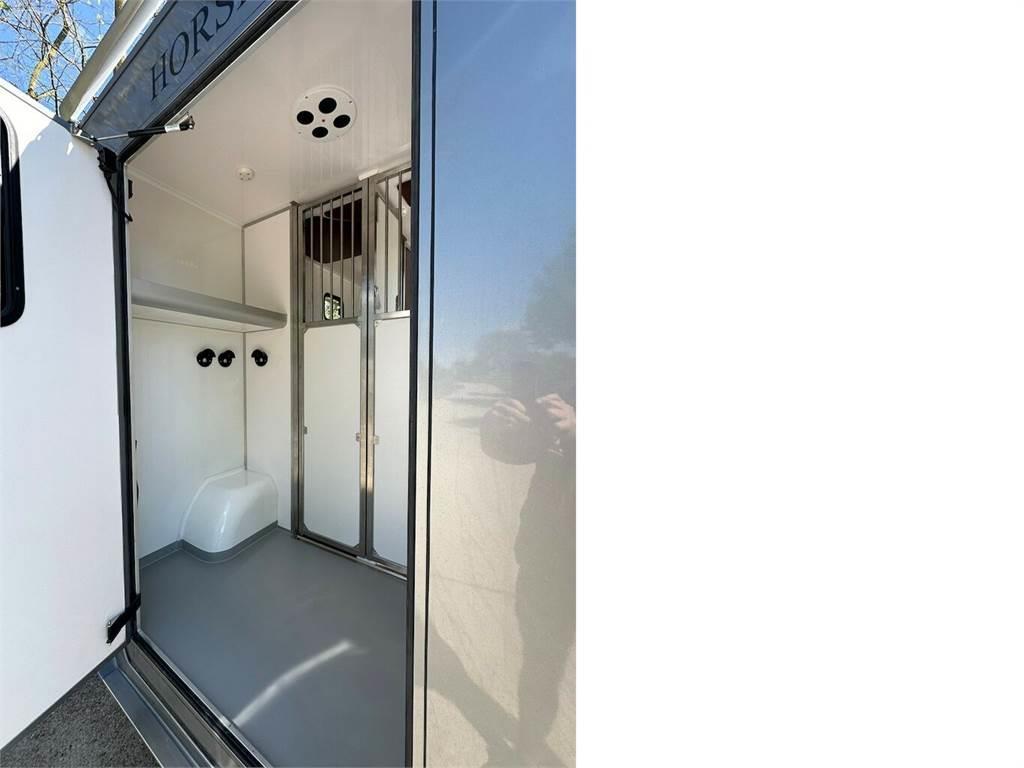 RENAULT Master Haras ATM 1-2 Pferde Automatik 180 PS Camioane transport animale