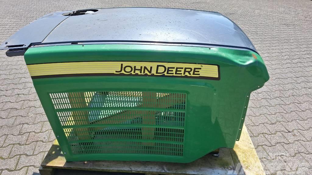 John Deere engine hood F720720 Sasiuri si suspensii