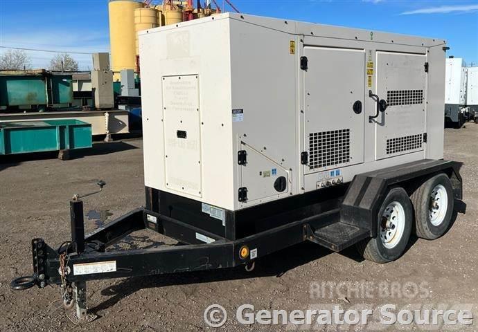 CAT 100 kW - JUST ARRIVED Generatoare Diesel