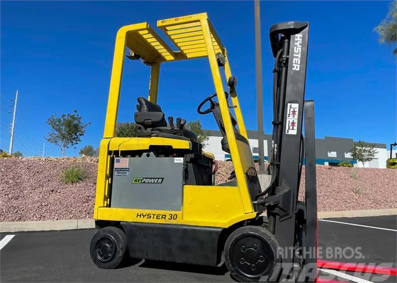 Hyster E30XM Stivuitor electric