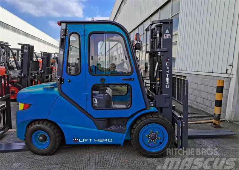 Lift Hero CPD38 Stivuitor electric