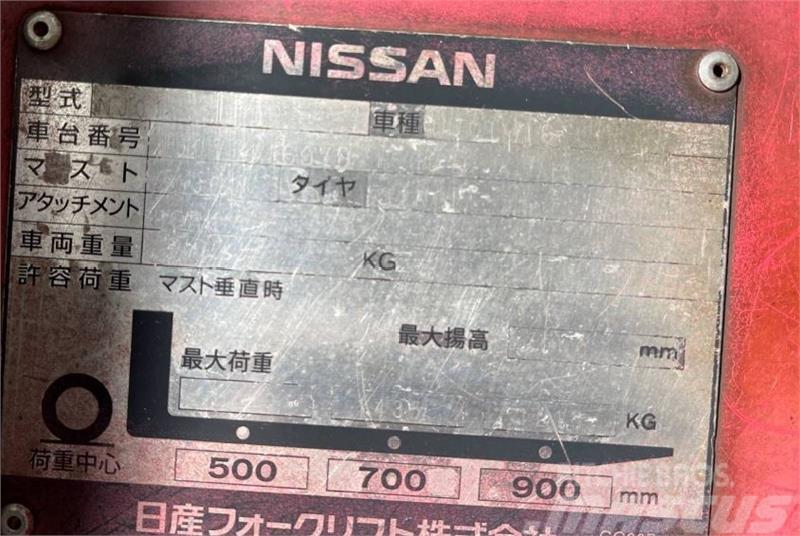Nissan NP35 Strivuitoare-altele