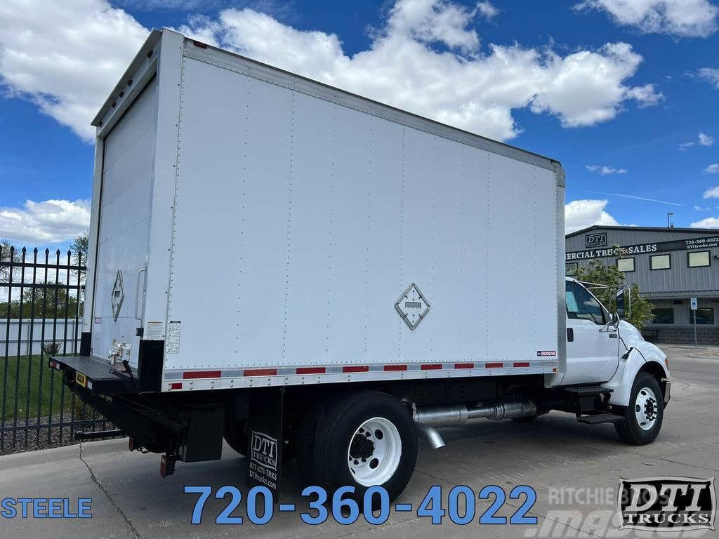 Ford F-750 XL Super Duty 16' Box Truck With A Lift Gate Autocamioane
