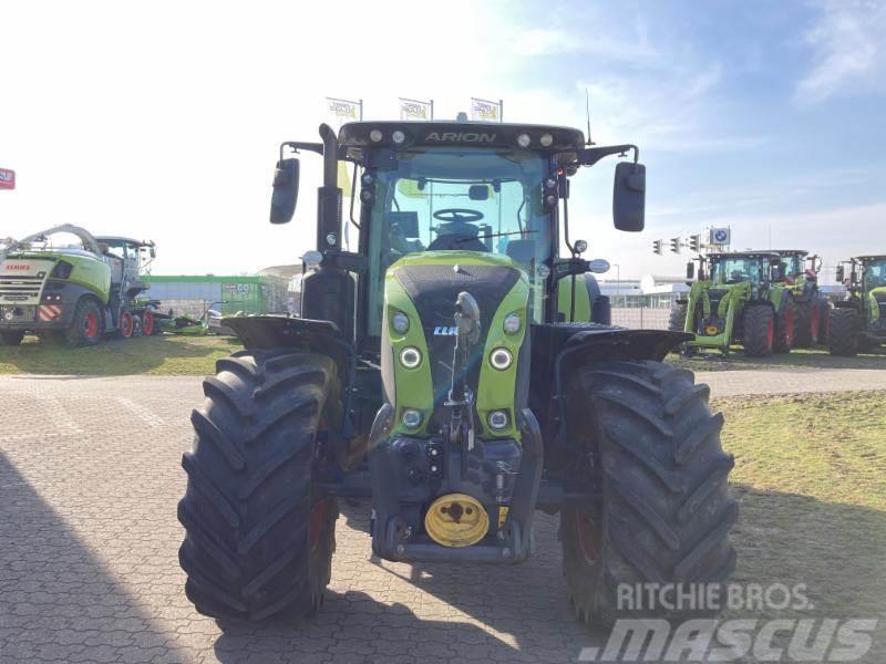CLAAS ARION 650 St4 CMATIC Tractoare