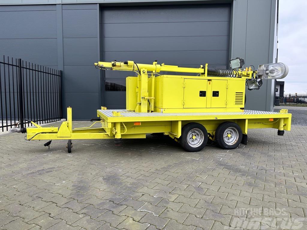 Atlas Copco Unique generator with light pole on trailer! Generatoare Diesel