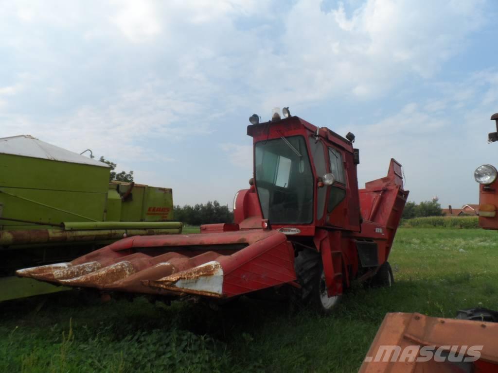 New Idea 802 Combine de secerat