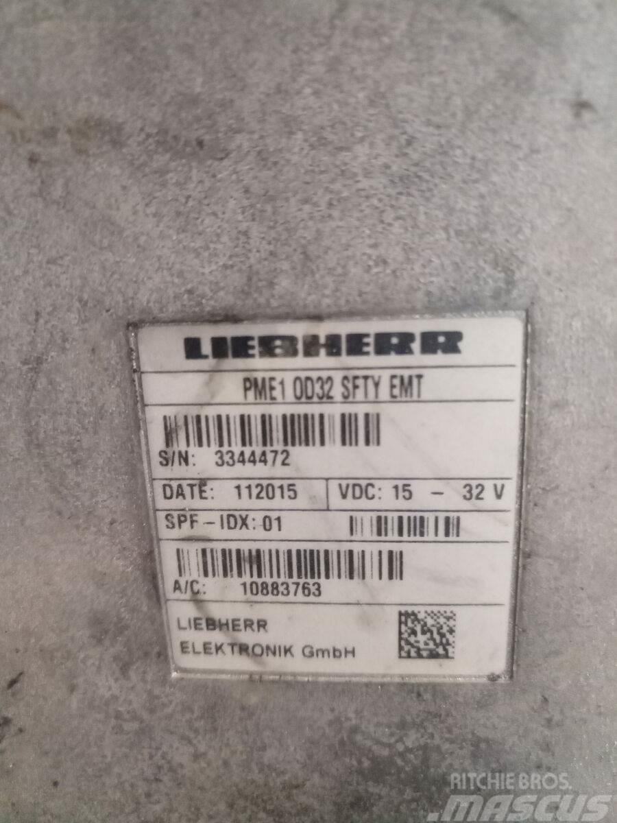 Liebherr R926 LC Electronice