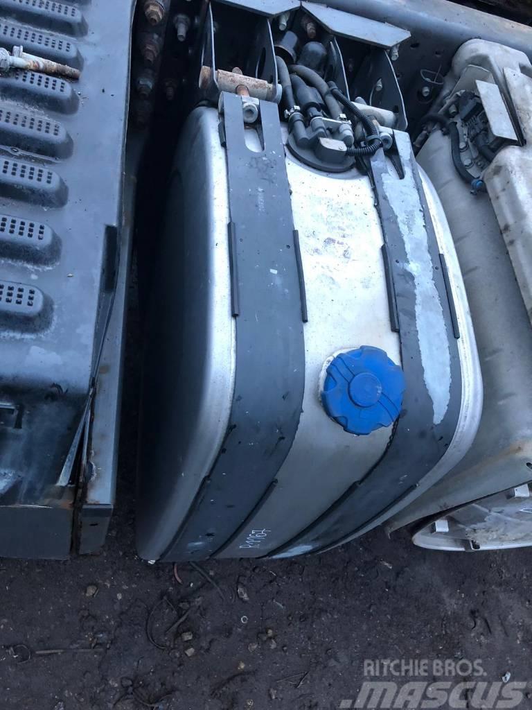 Renault Premium DXI460 AdBlue tank Sasiuri si suspensii