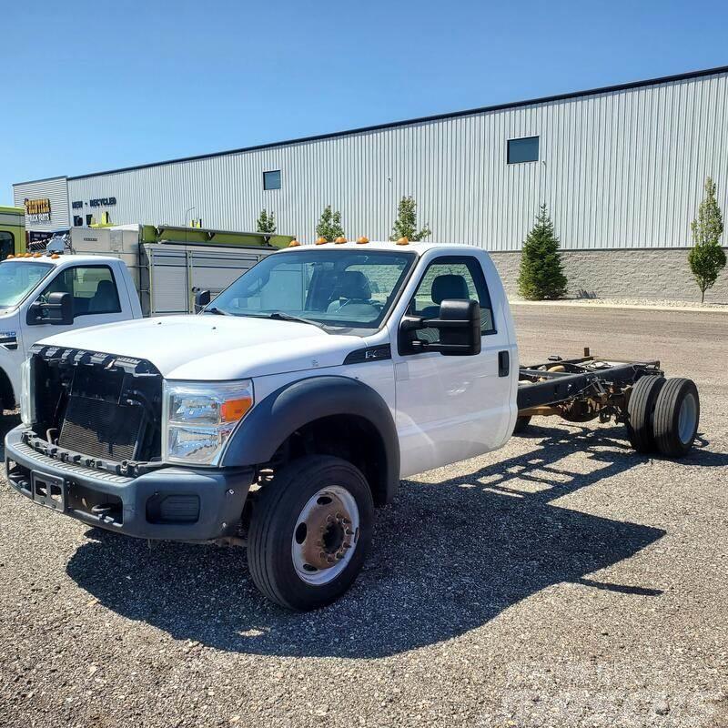 Ford F-450 Cab and Chassis Altele