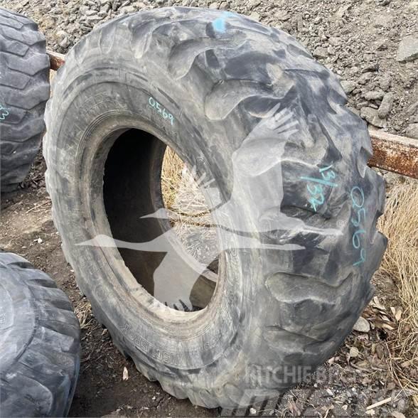  MRF 17.5X25 Tyres, wheels and rims