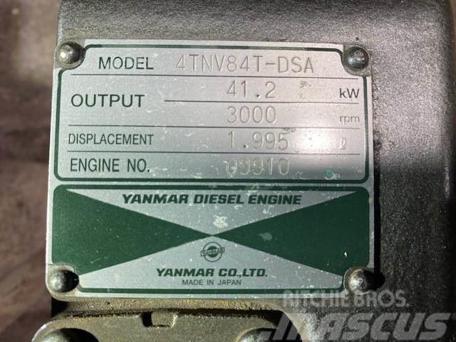 Yanmar 4TNV84T-DSA Motoare