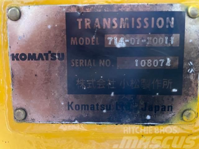 Komatsu WF450 transmission Model 714-07-X 0011 ex. Komatsu Transmisie