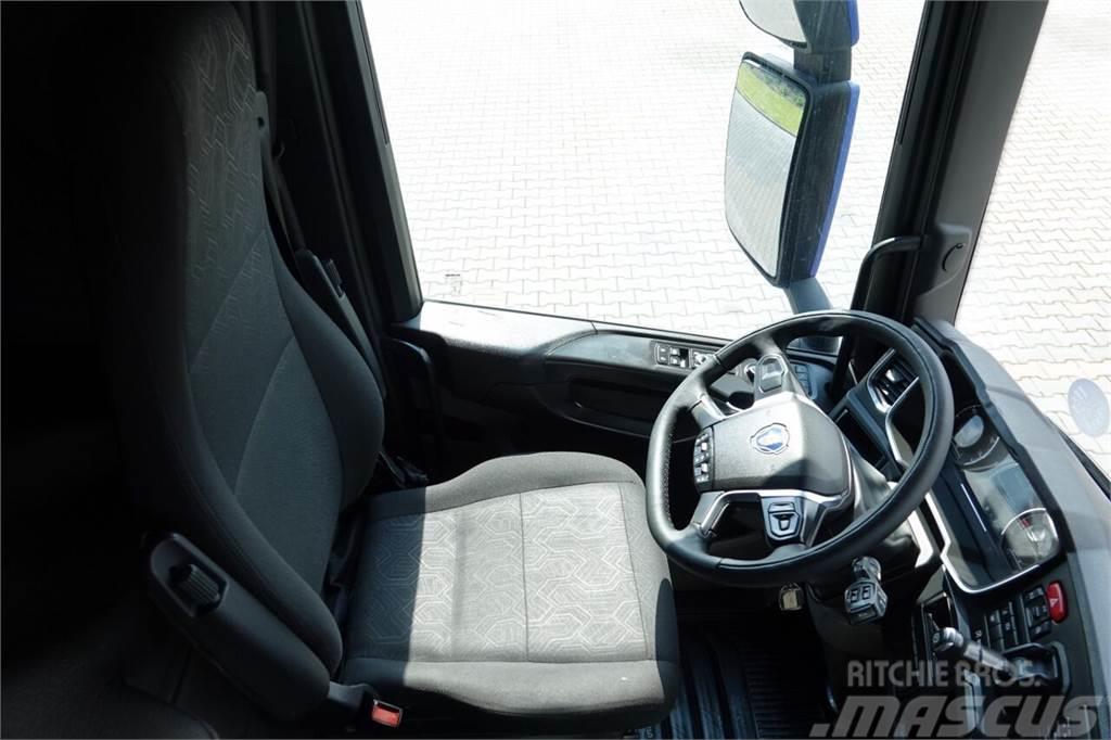 Scania R 450 / RETARDER / NOWY MODEL / 2018 ROK Autotractoare