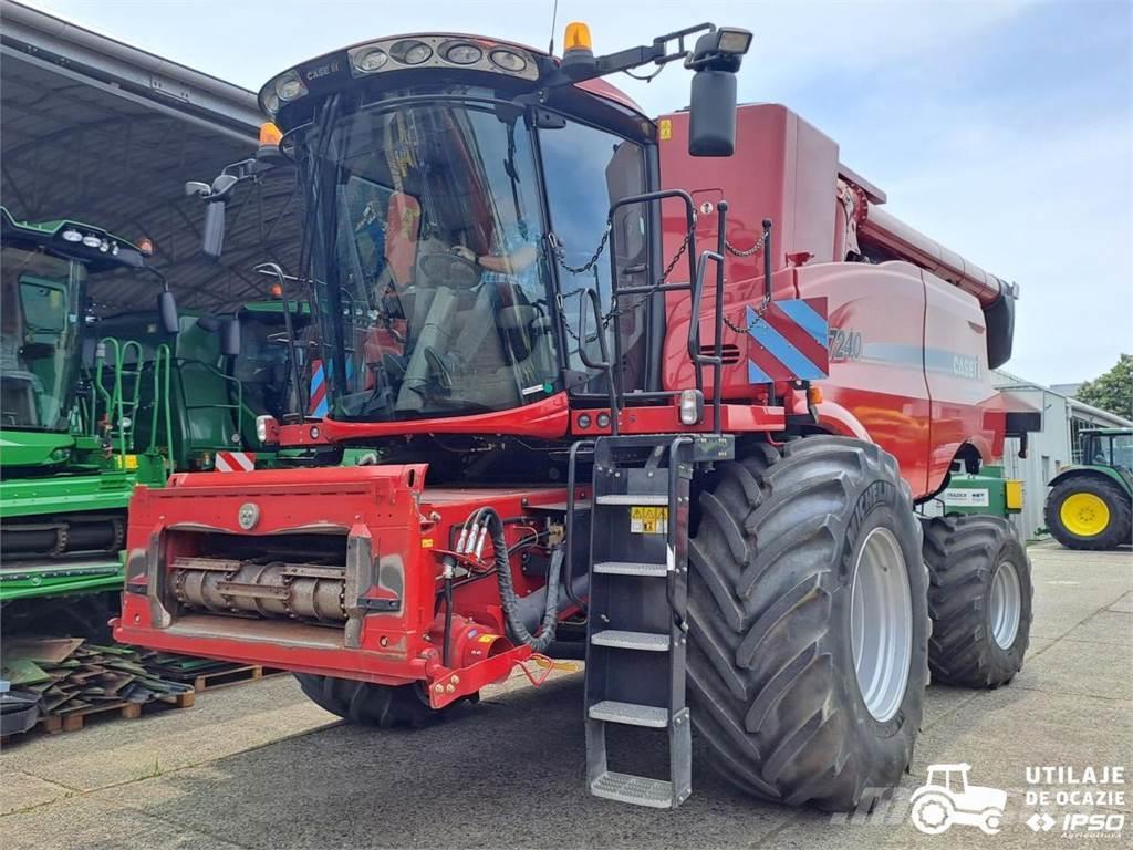 Case IH 7240 AFS Axial Flow Combine de secerat