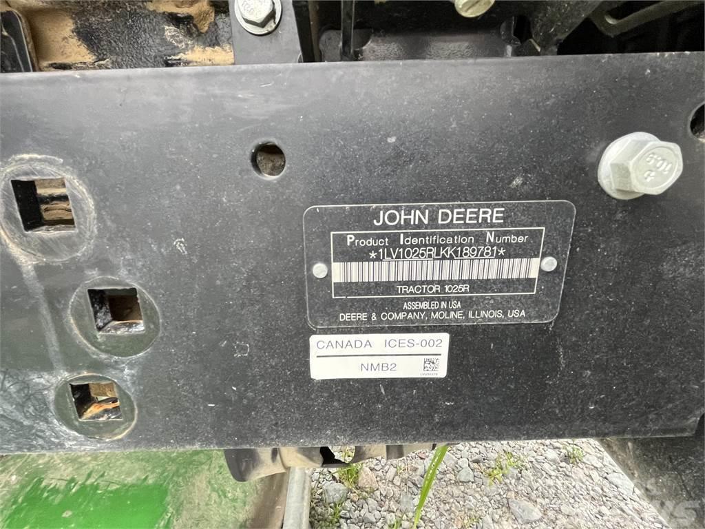 John Deere 1025R Tractoare compacte