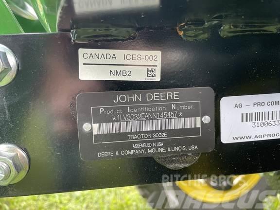 John Deere 3032E Tractoare compacte