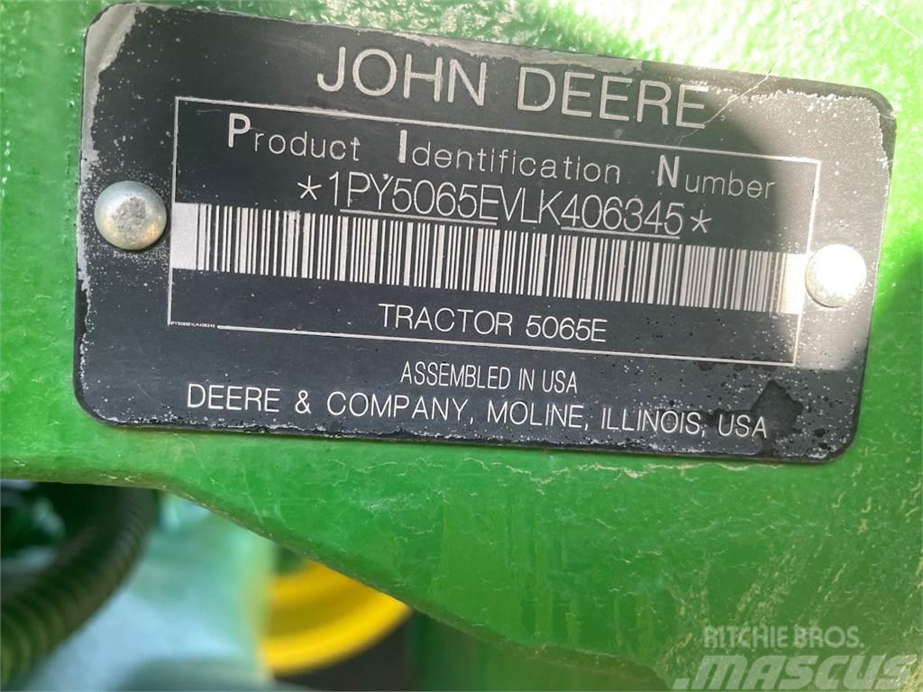 John Deere 5065E Tractoare