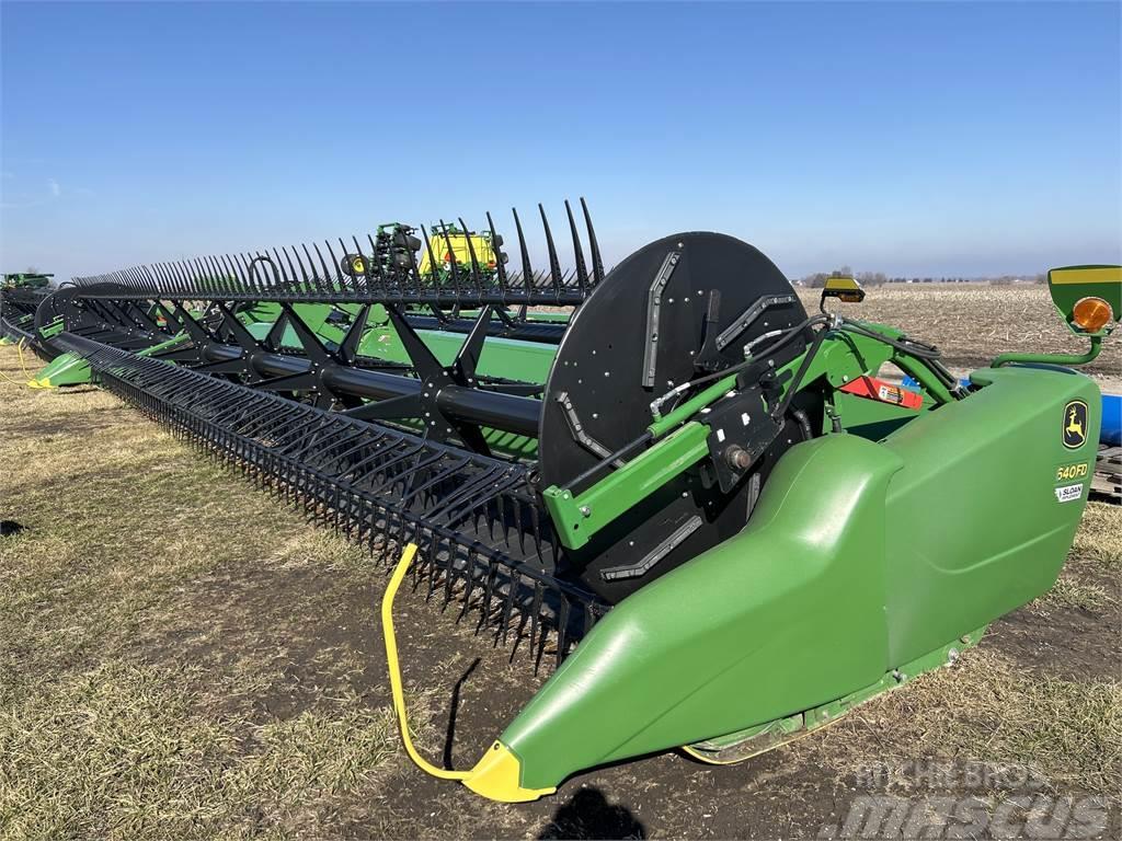 John Deere 640FD Accesorii combine agricole