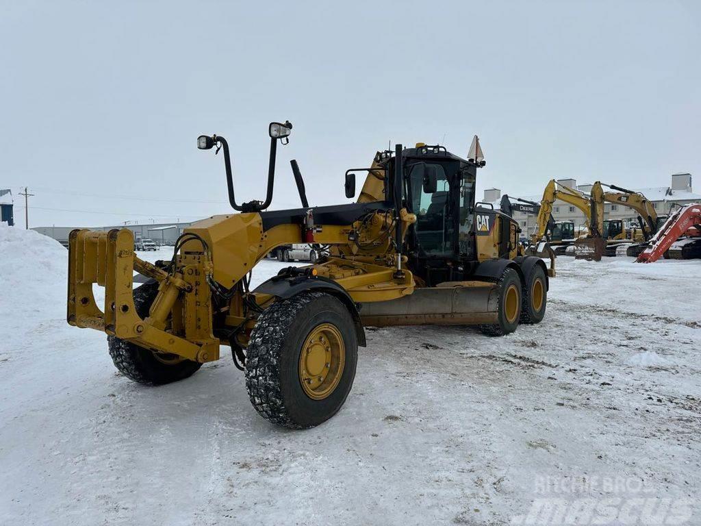 CAT 160M AWD Grader with Wing Gredere
