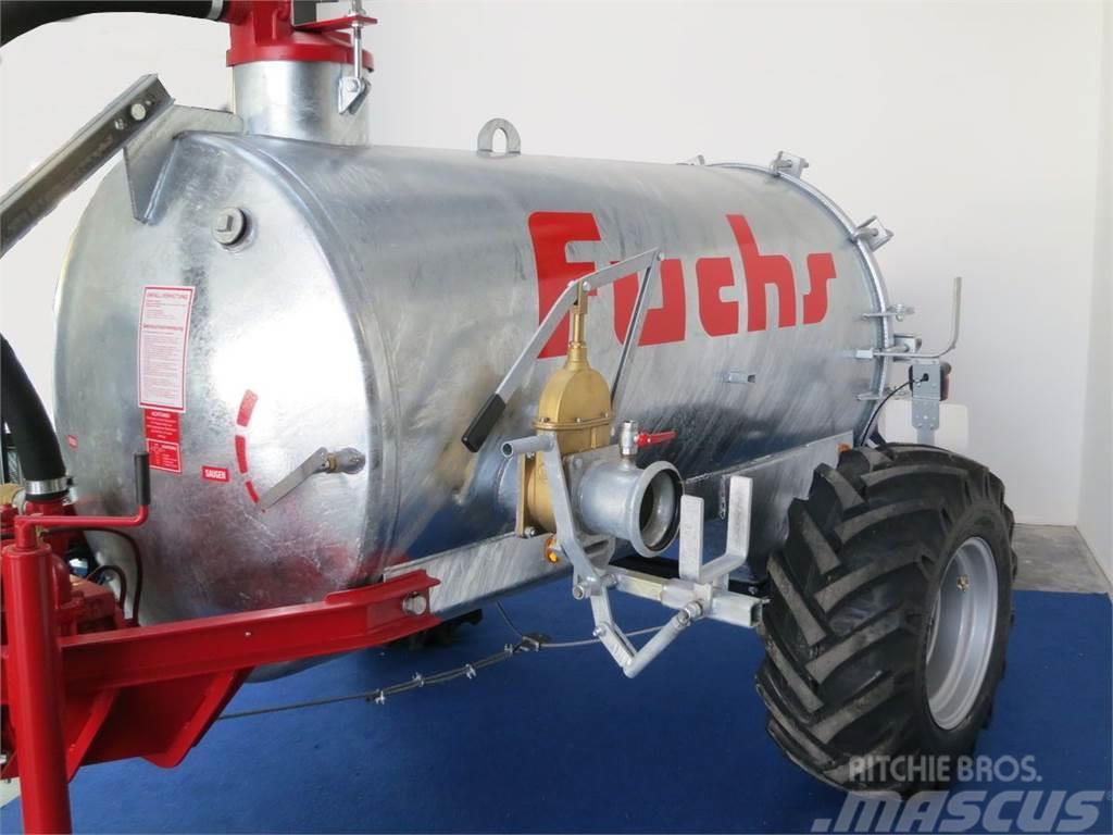 Fuchs Vakuumfass VK 2,2 mit 2200 Liter Ore de transport în forma lichida