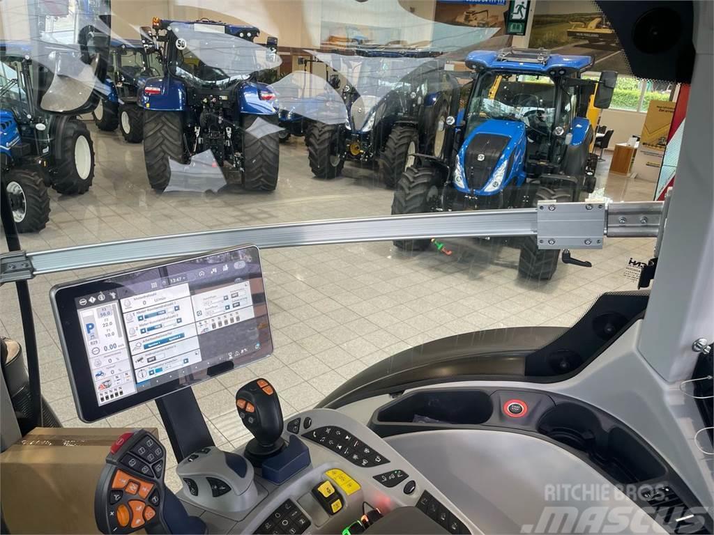 New Holland T7.245 Auto Command SideWinder II (Stage V) Tractoare