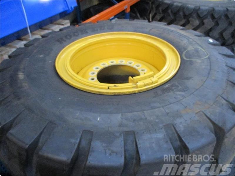  - - -   20.5R25 dæk, SWT ROCK LUG Incarcator pe pneuri