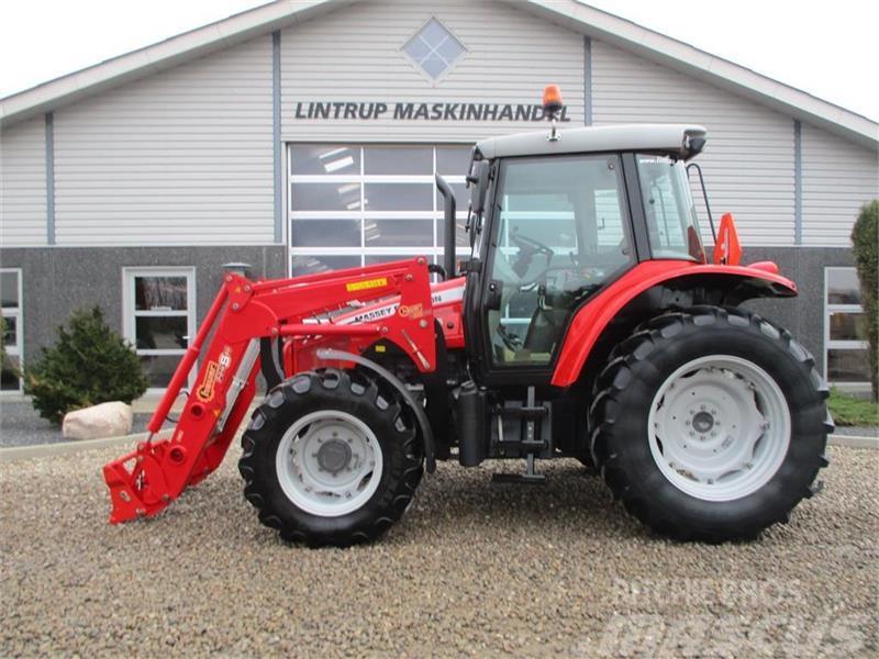 Massey Ferguson 5435 En ejers traktor med fin frontlæsser på Tractoare