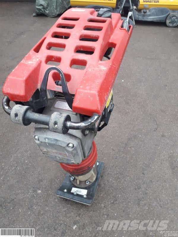 Swepac T64 Alte masini si accesorii pentru încarcat si sapaturi