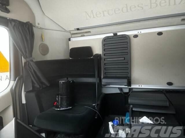Mercedes-Benz Actros 2553 6x2 Camion cu control de temperatura