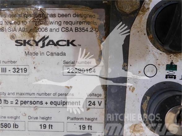 SkyJack SJIII3219 Platforme foarfeca