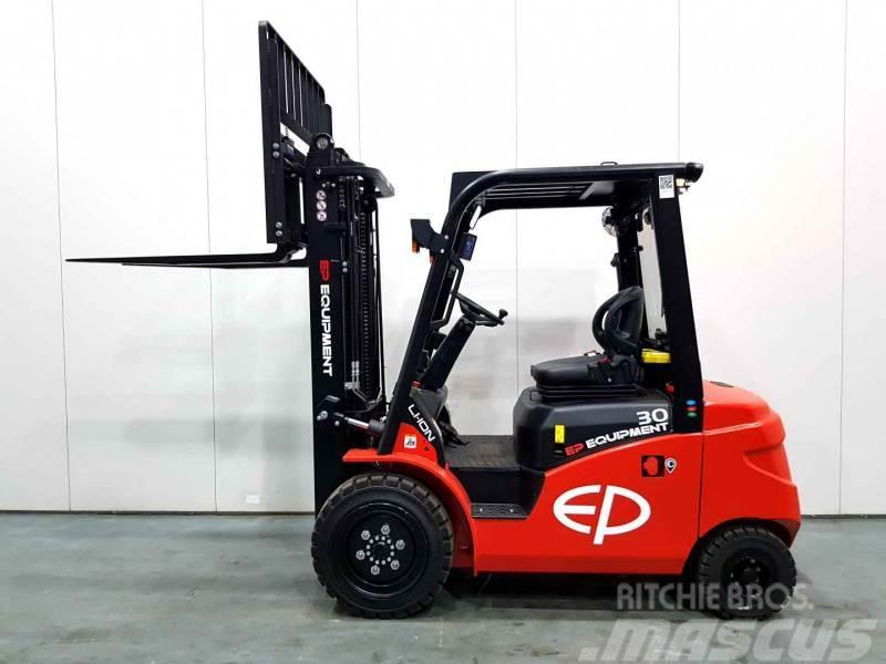 EP EFL303B 205 HC Stivuitor electric