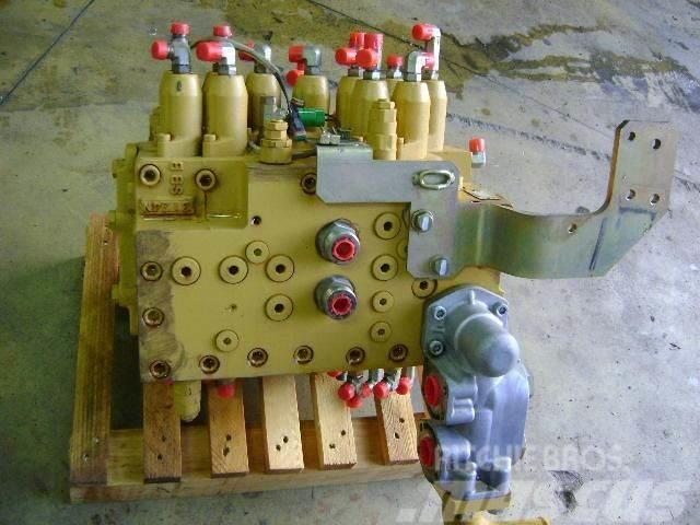 CAT Distributor Hidraulice