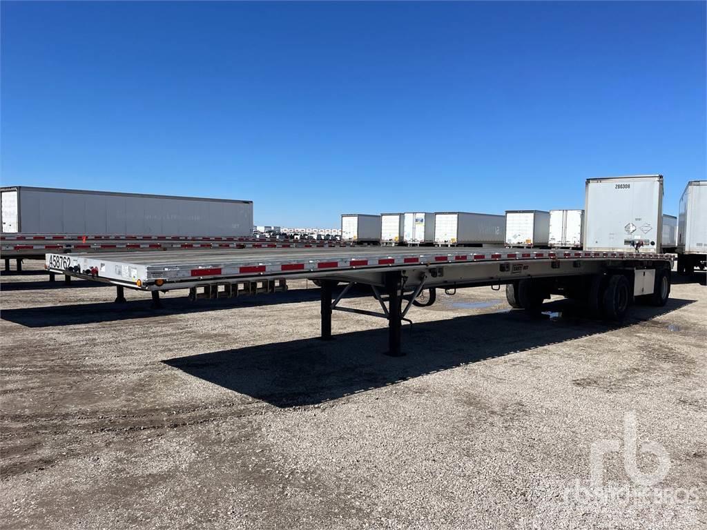 East Mfg 48 ft T/A Spread Axle Flatbed/Dropside semi-trailers