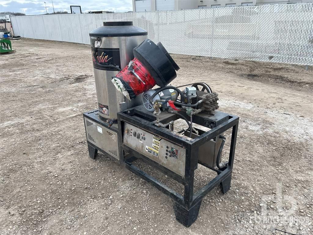Hotsy 14 ft 6 in T/A Light pressure washers