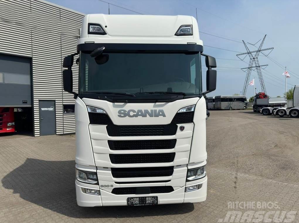 Scania S500 Twinsteer Autotractoare