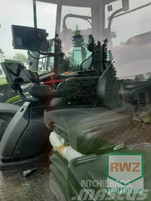Valtra T215D Schlepper Tractors