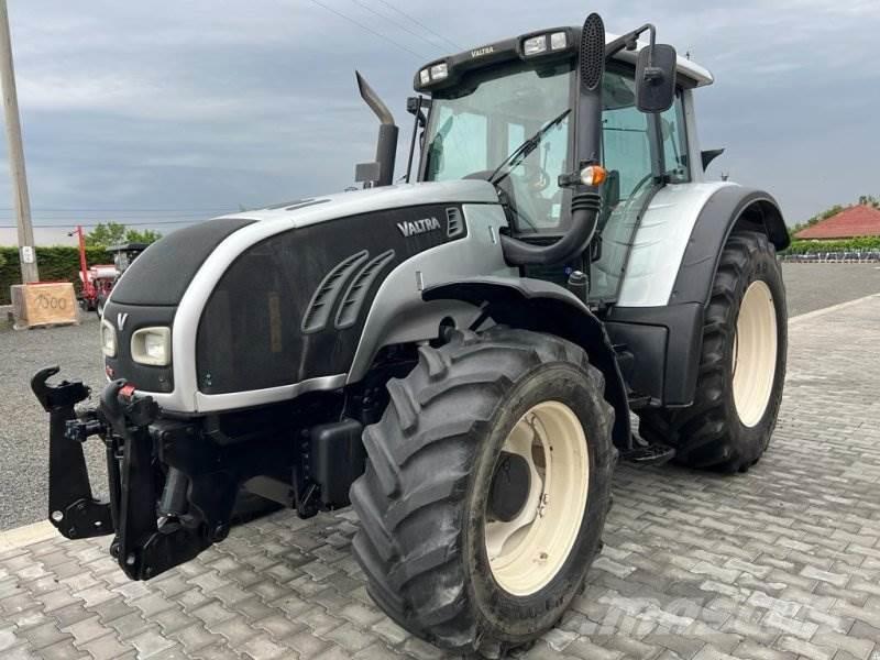 Valtra T 132D Tractoare