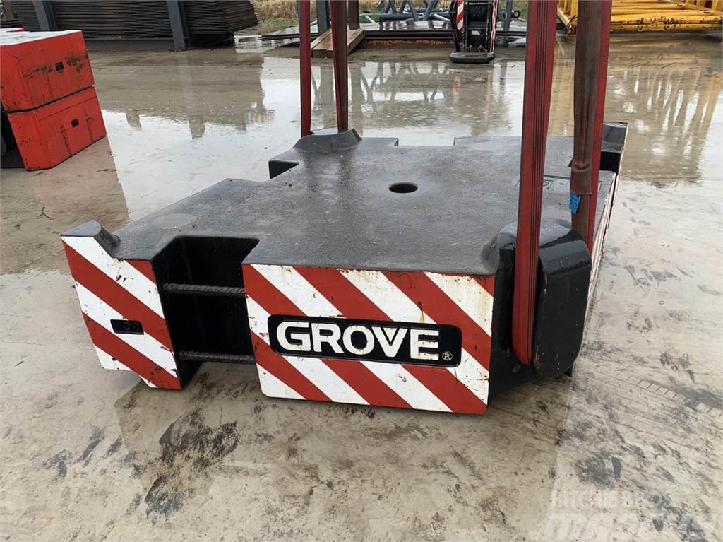 Grove GMK 6400 counterweight 10 ton Piese si echipamente pentru macara