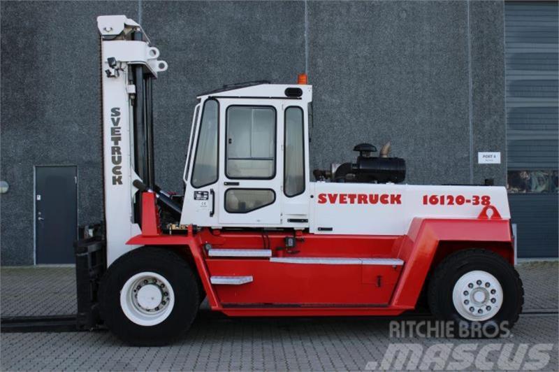 Svetruck 16120-38 Stivuitor diesel