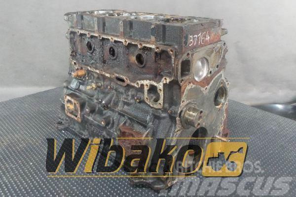 Isuzu Block Engine / Motor Isuzu 4BD1 PTA-24 95D05 Alte componente